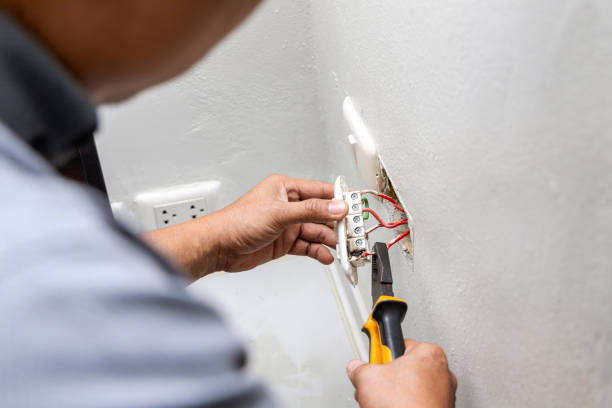 Best Circuit Breaker Repair  in USA